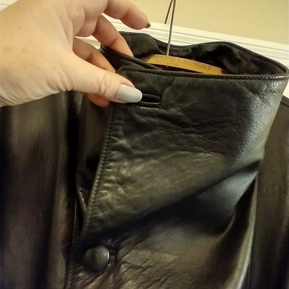 Vintage Designer Leather jacket - Picture 12 of 15